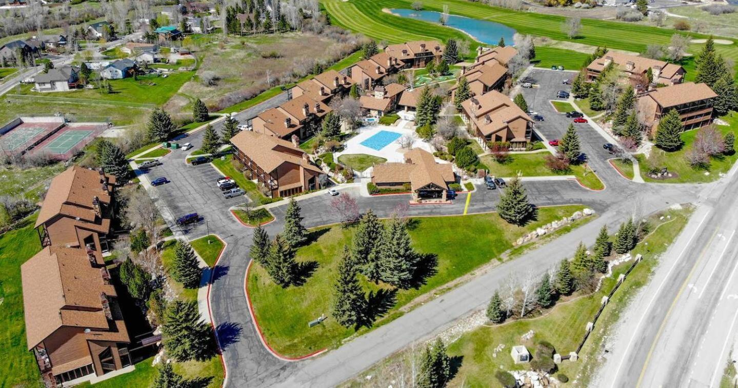 Wolf Creek Lodge Condo In Eden, Ut - Relaxing Mountain Retreat المظهر الخارجي الصورة
